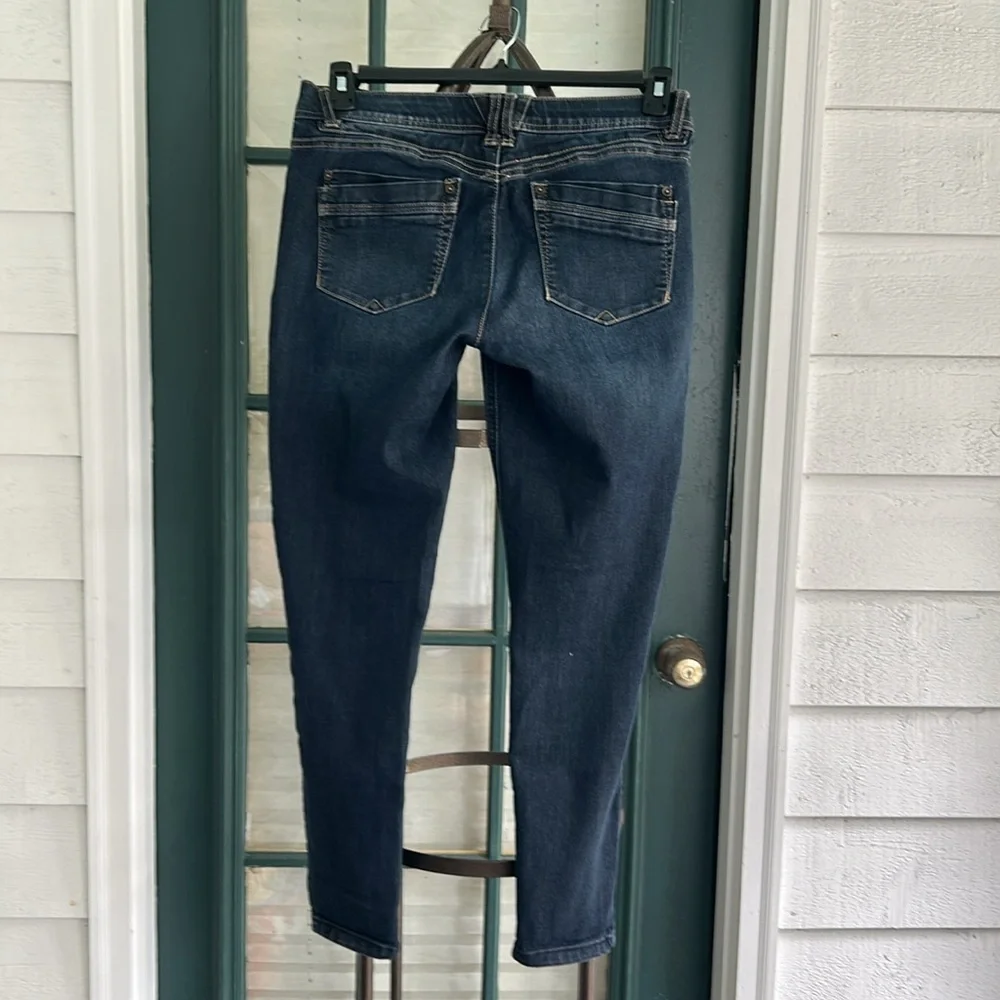 Democracy “AB”technology Deep Indigo Skinny Jeans size 6